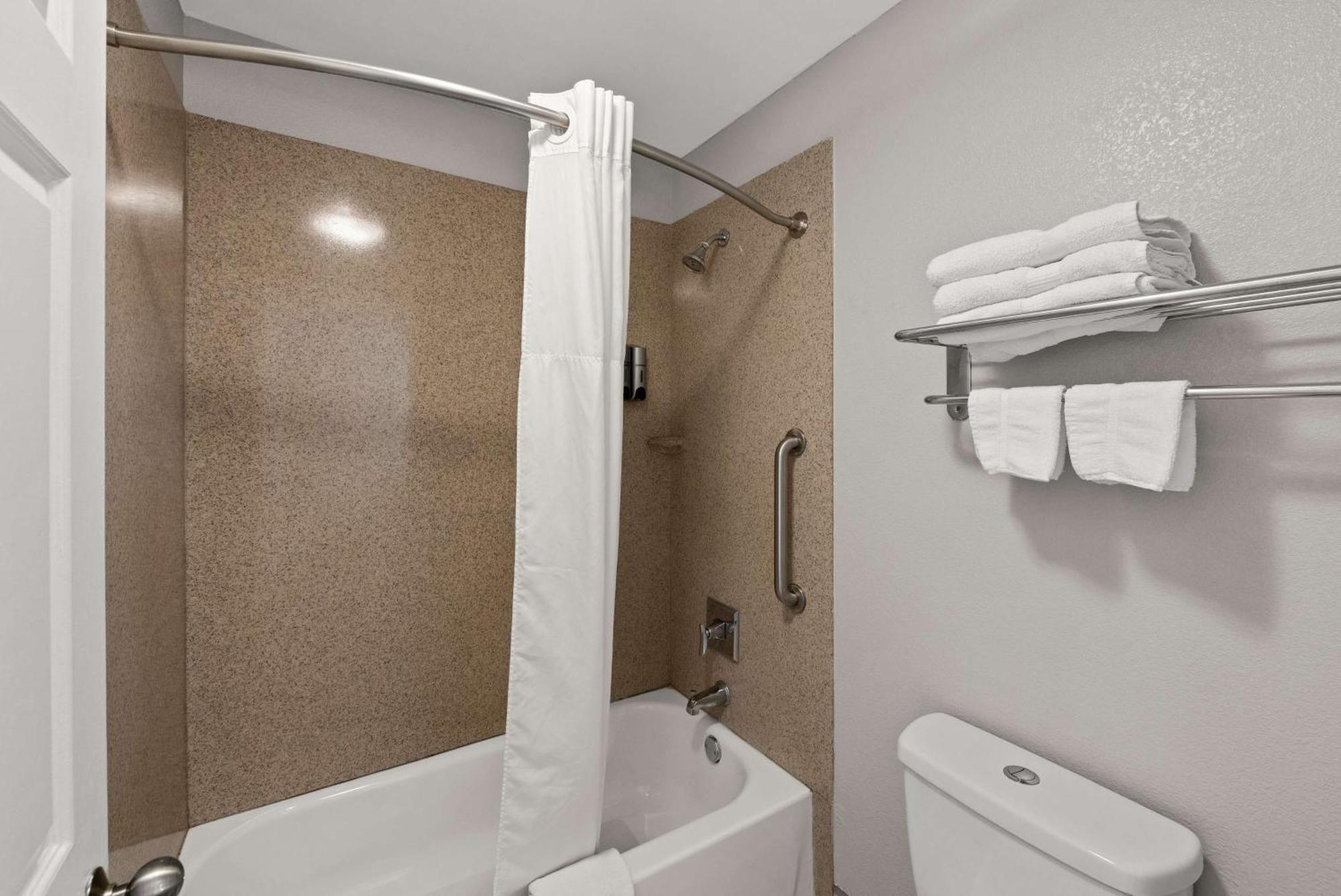 Best Western Executive Inn Grove City Dış mekan fotoğraf