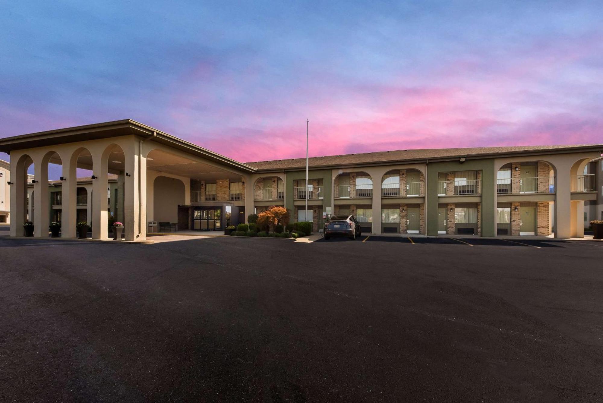 Best Western Executive Inn Grove City Dış mekan fotoğraf