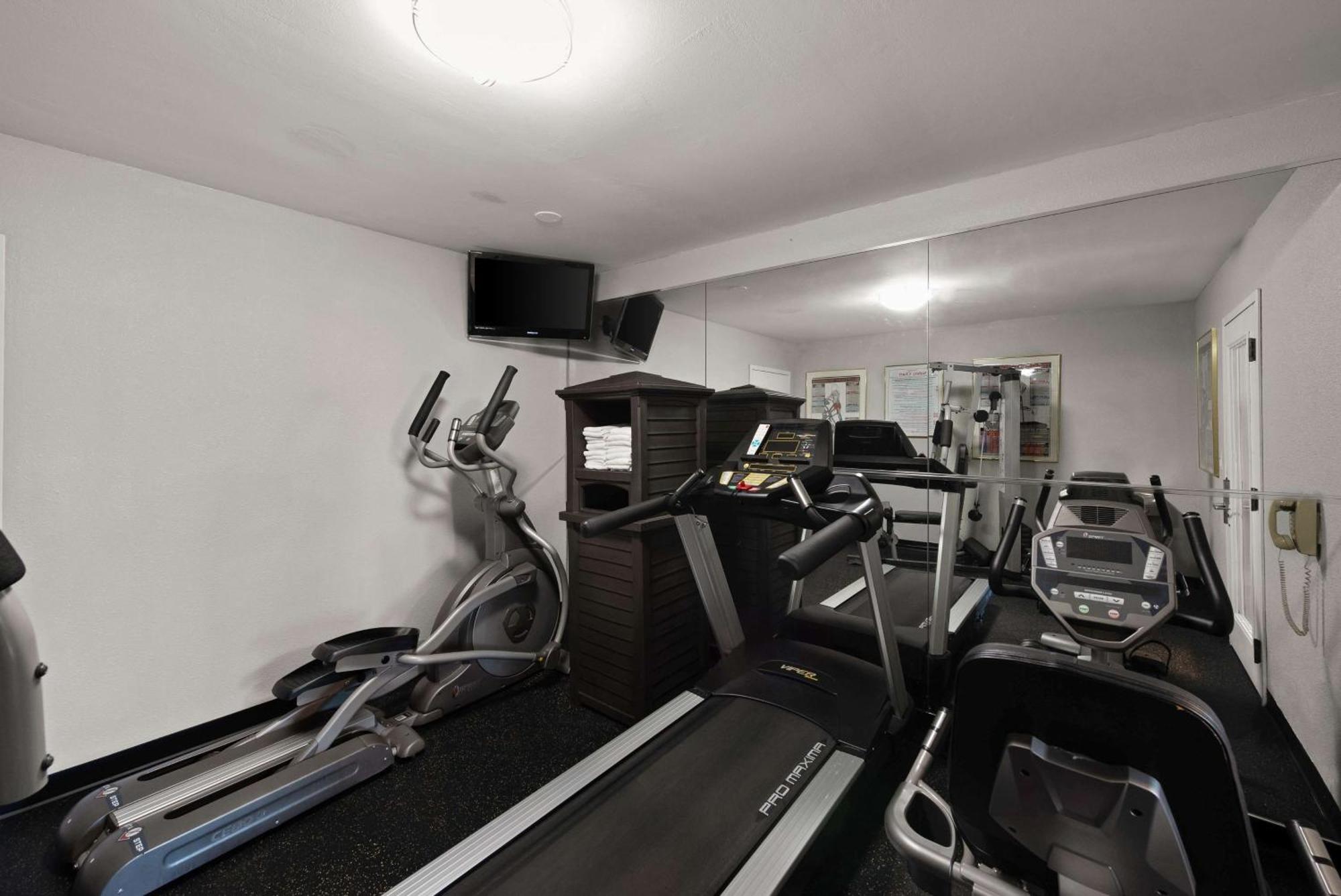 Best Western Executive Inn Grove City Dış mekan fotoğraf