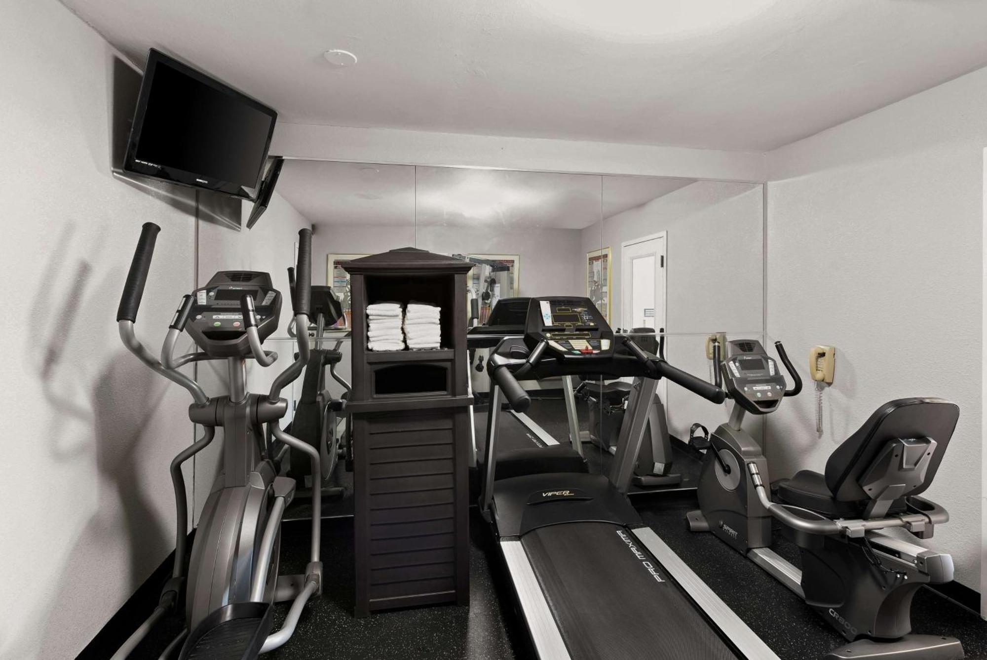 Best Western Executive Inn Grove City Dış mekan fotoğraf